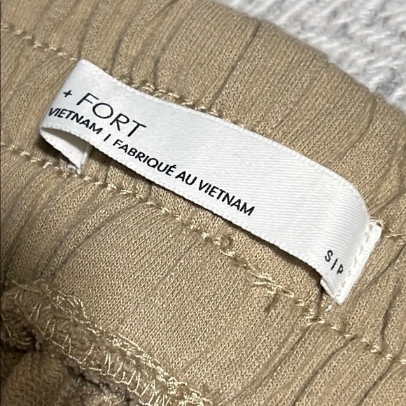 OAK + FORT Tan Athletic Shorts Elastic Waist.  Size Small - Picture 8 of 9